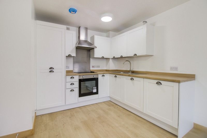 Property photo 2 of 12 4695841