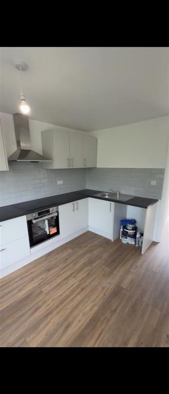 Property photo 2 of 10 84564.Jpg