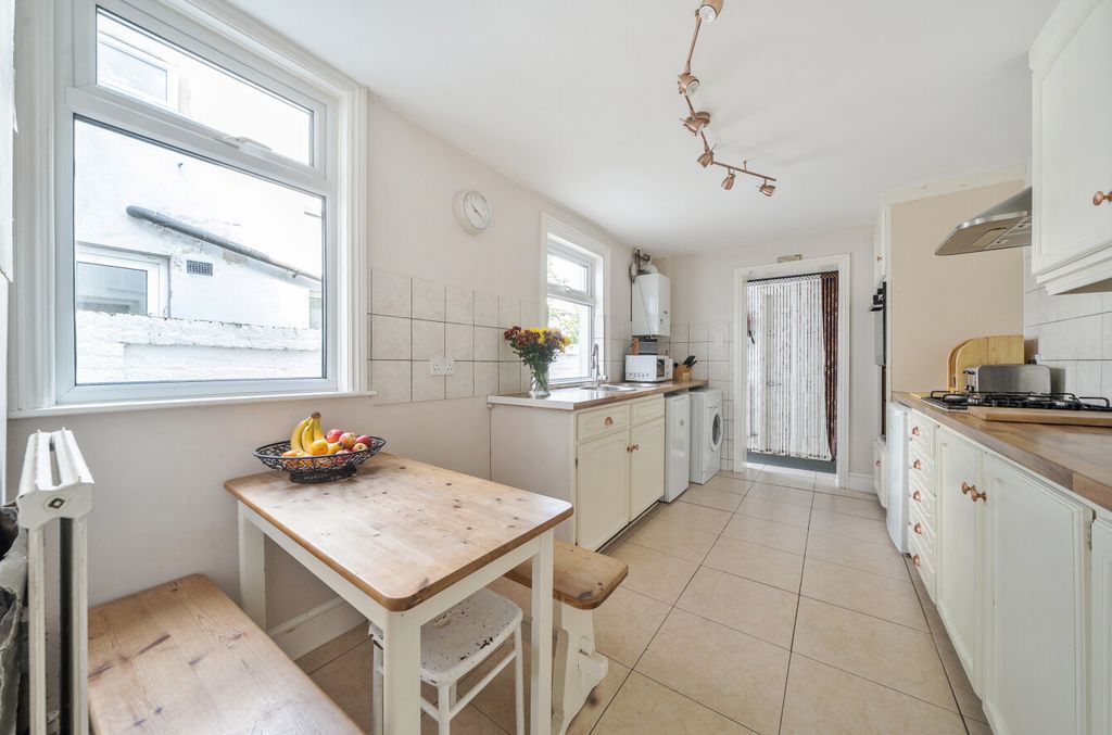 Property photo 3 of 11 1467821-4-6A1853B...