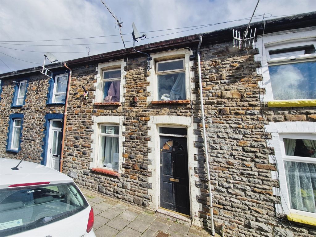 Property photo 1 of 1