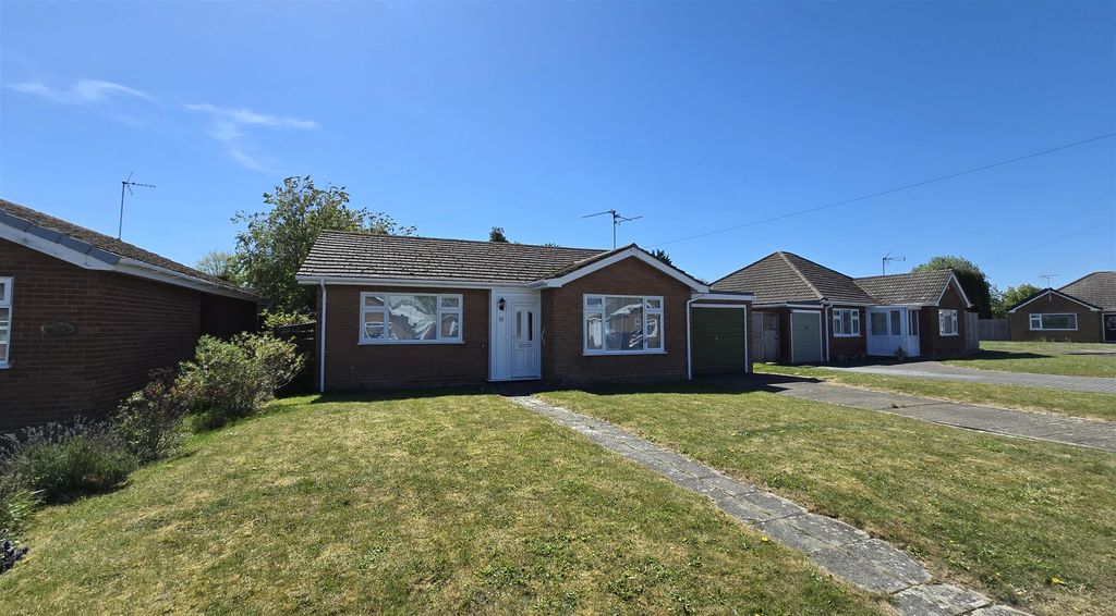 Property photo 1 of 17 Front