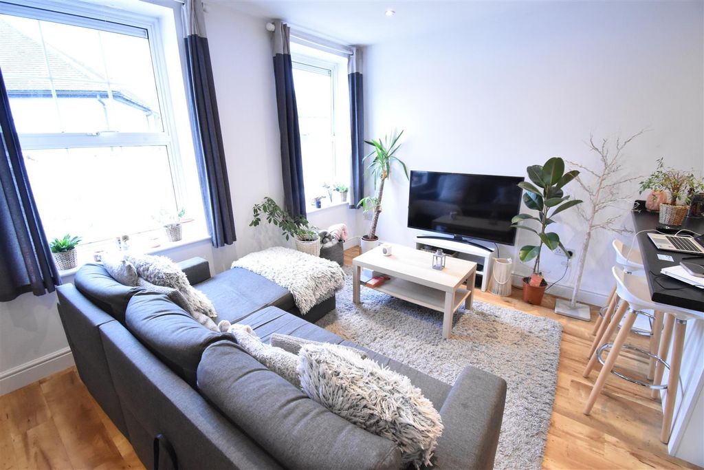 Property photo 3 of 7 Dsc_1808.Jpg