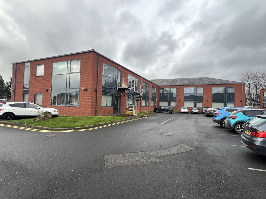 Property photo 2 of 9 Picture No. 20