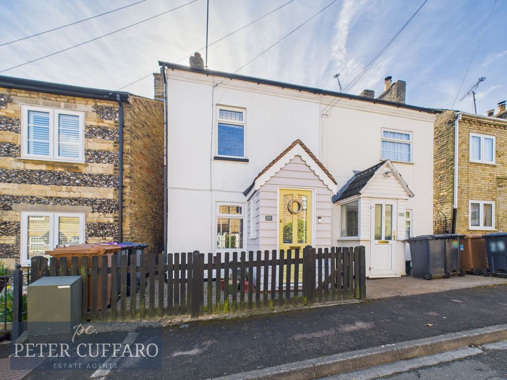 Property photo 1 of 18