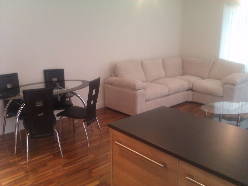 Property photo 3 of 10