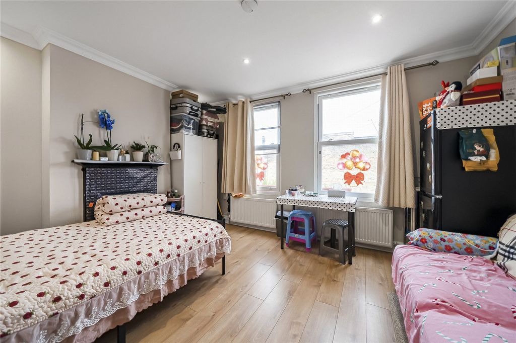 Property photo 2 of 11 Picture No. 05