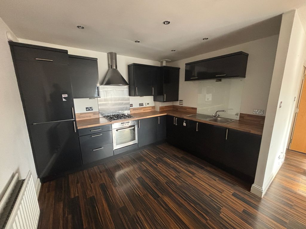 Property photo 3 of 9 3.Jpg