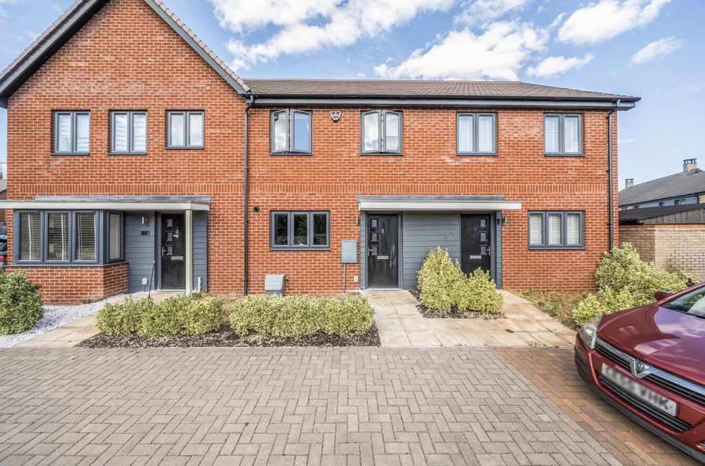 Property photo 1 of 14 1501831-17-6A74Ae...