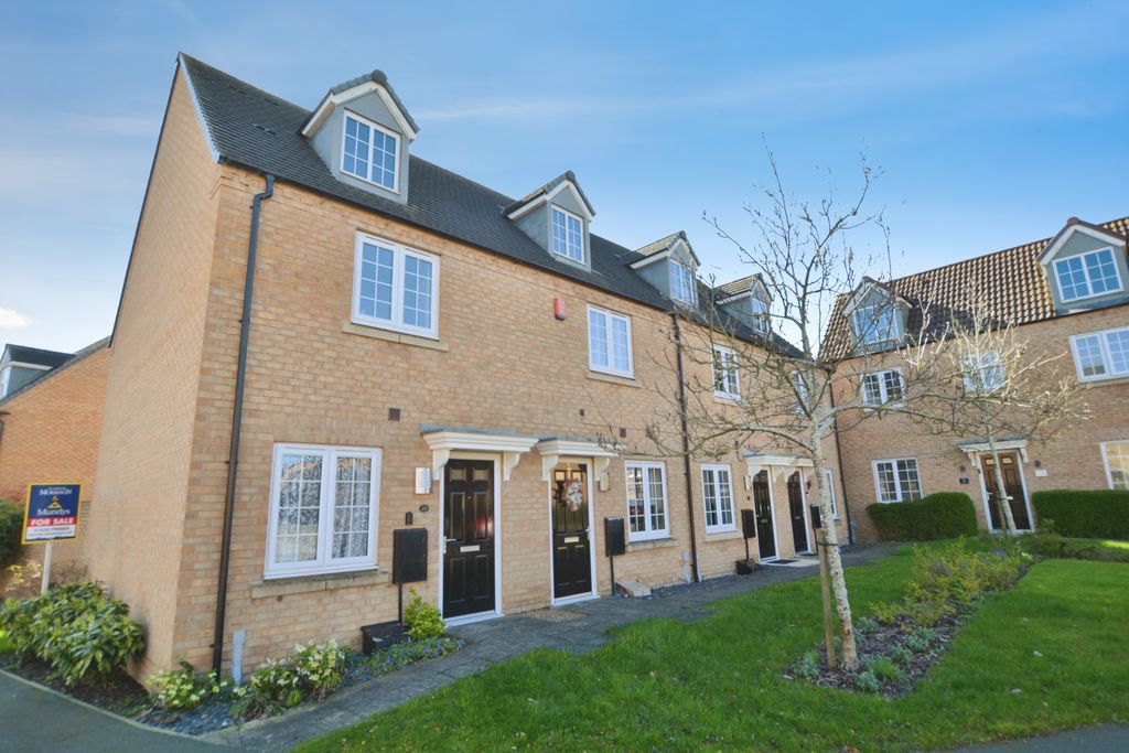 Property photo 1 of 11 Front Elevation