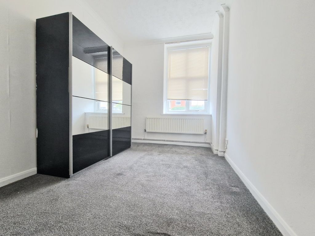Property photo 2 of 6 Picture No. 09