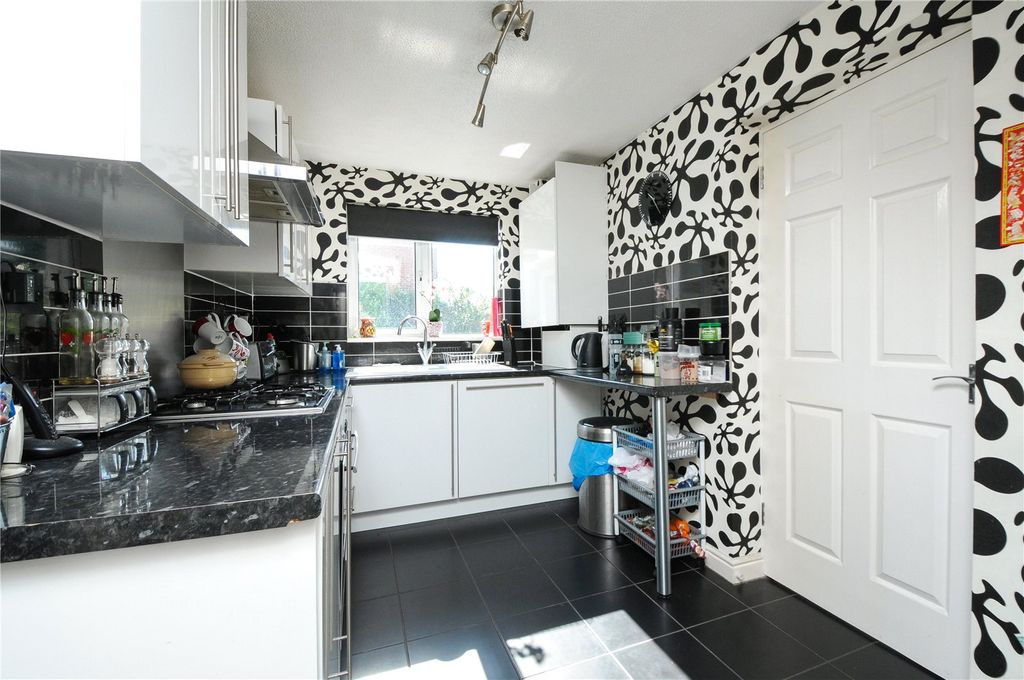 Property photo 3 of 7 Picture No. 07