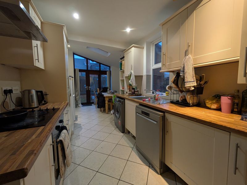 Property photo 3 of 15 Photo 11