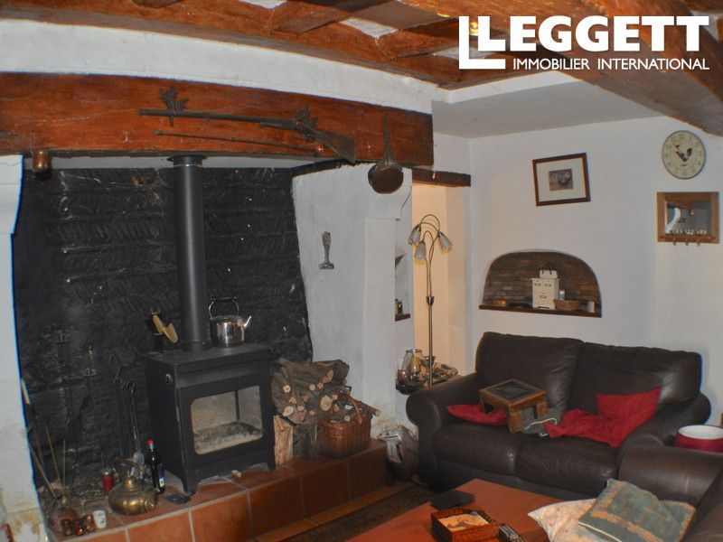 Property photo 2 of 10