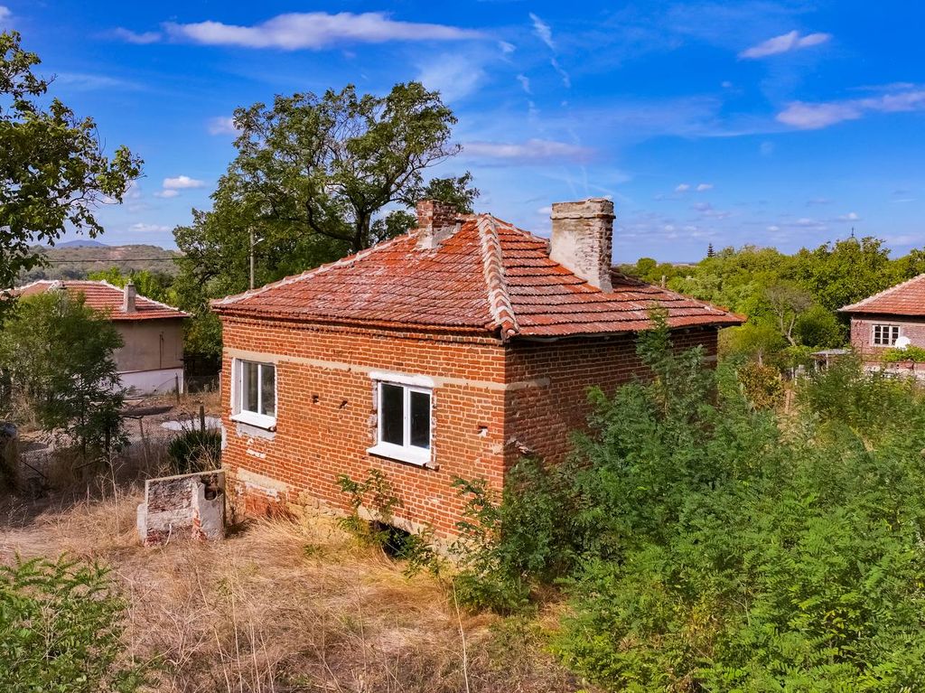 Property photo 3 of 5