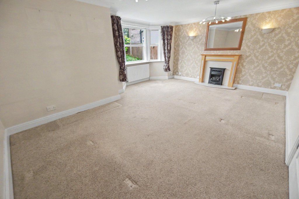 Property photo 2 of 23 Picture No. 14