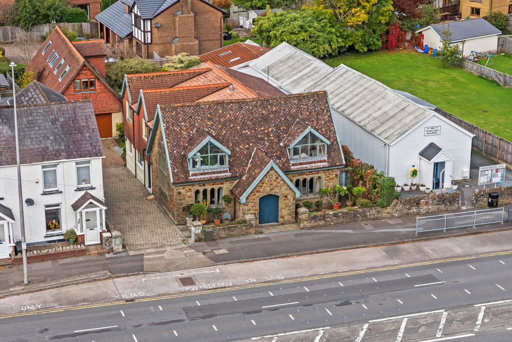 Property photo 1 of 54