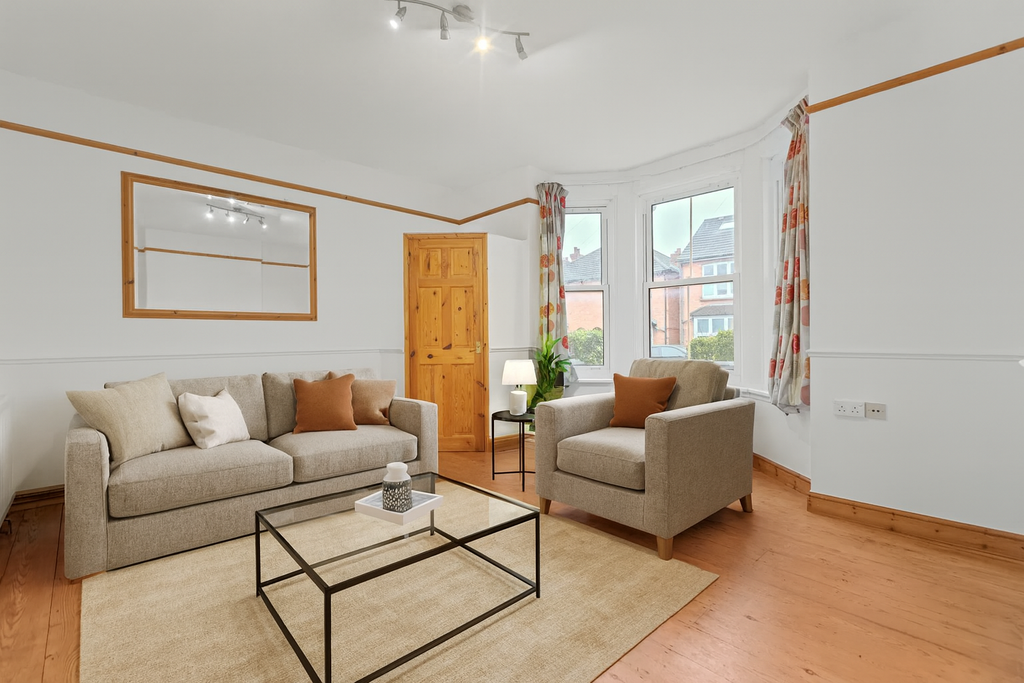 Property photo 2 of 7