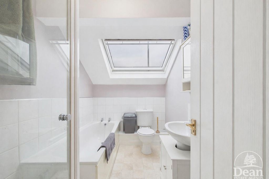 Additional image 5 of 1 bed flat for saleVicarage Court, Coleford GL16