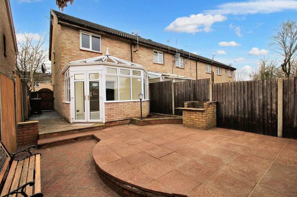 Property photo 3 of 17