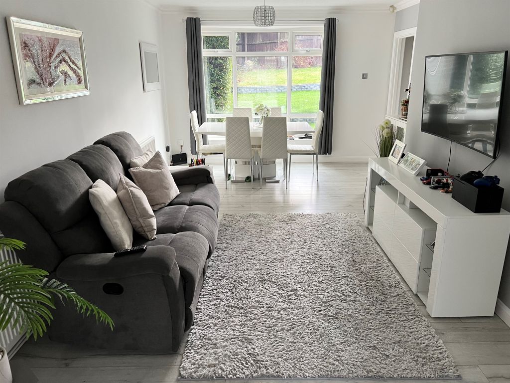 Property photo 3 of 21