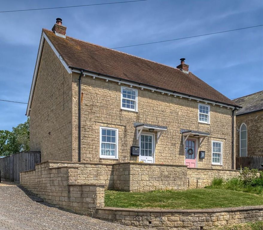 Property photo 1 of 11 Stour Cottages Front Cropped .Jpg