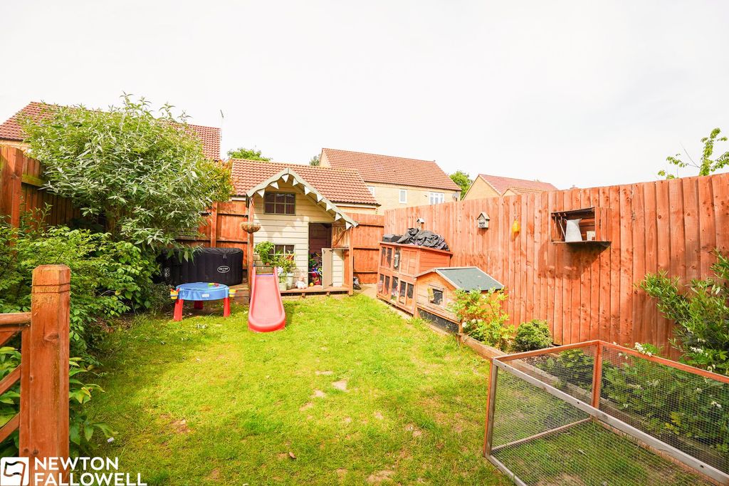 Property photo 2 of 16