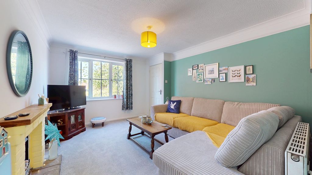 Property photo 3 of 14 4838997