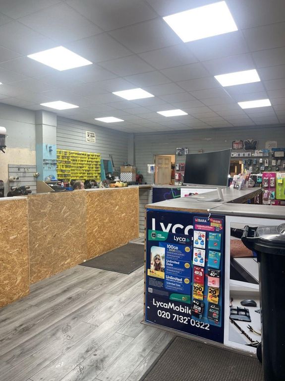 Property photo 2 of 10