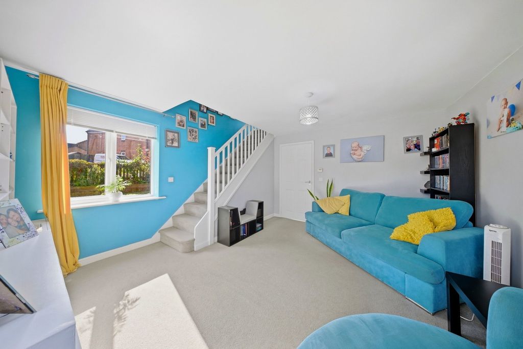 Property photo 3 of 36