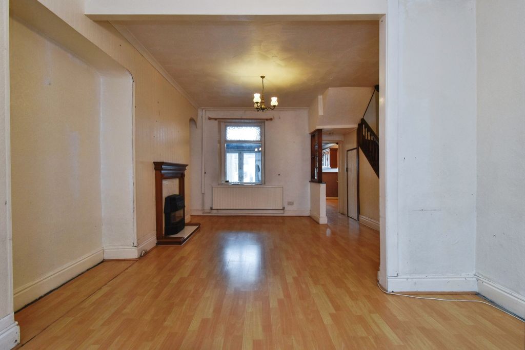 Property photo 3 of 16 Photography