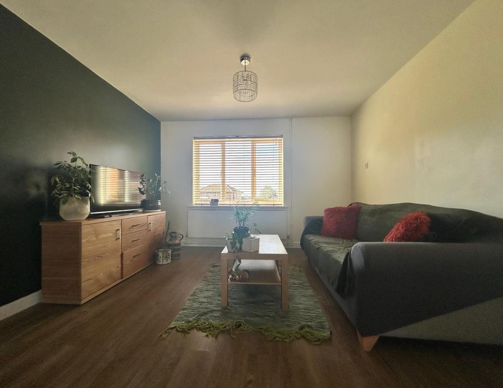 Property photo 2 of 14 1.Jpg