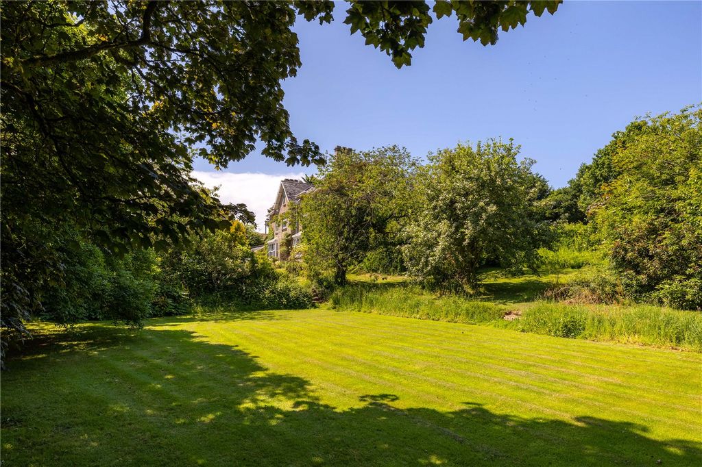 Property photo 3 of 30 Picture No. 24