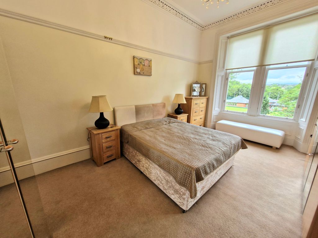 Property photo 3 of 6 Bedroom 1