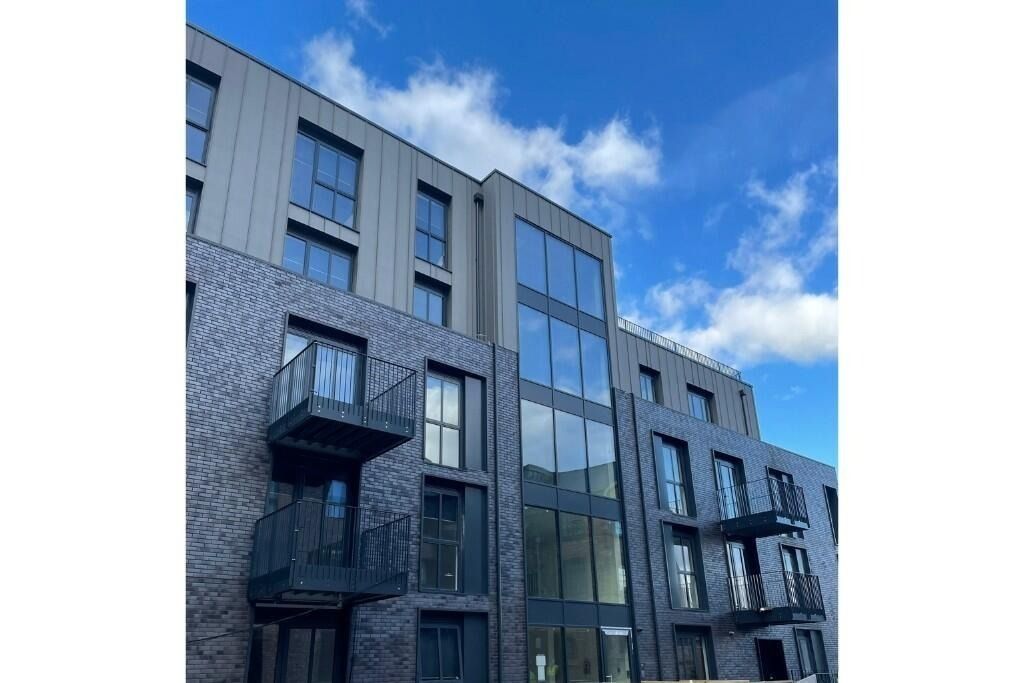 Property photo 1 of 5 4758920