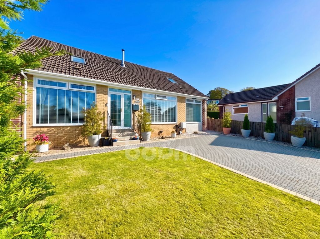 Property photo 1 of 39 Arran Crescent, Beith Four Bedroom Detached Home