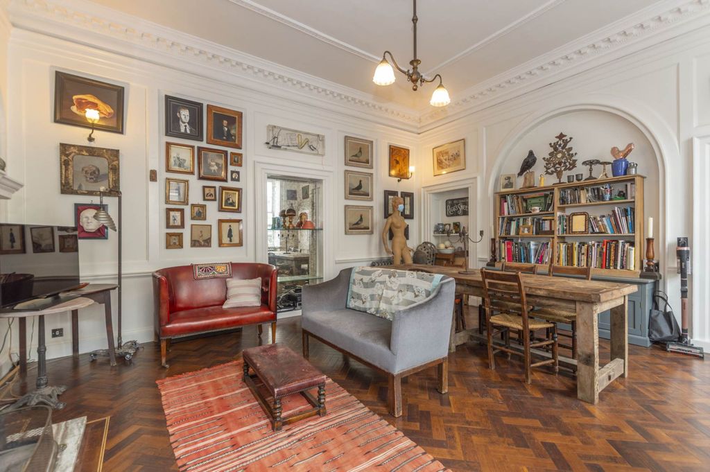Additional image 4 of 2 bed flat for saleUpper St. Giles Street, Norwich NR2