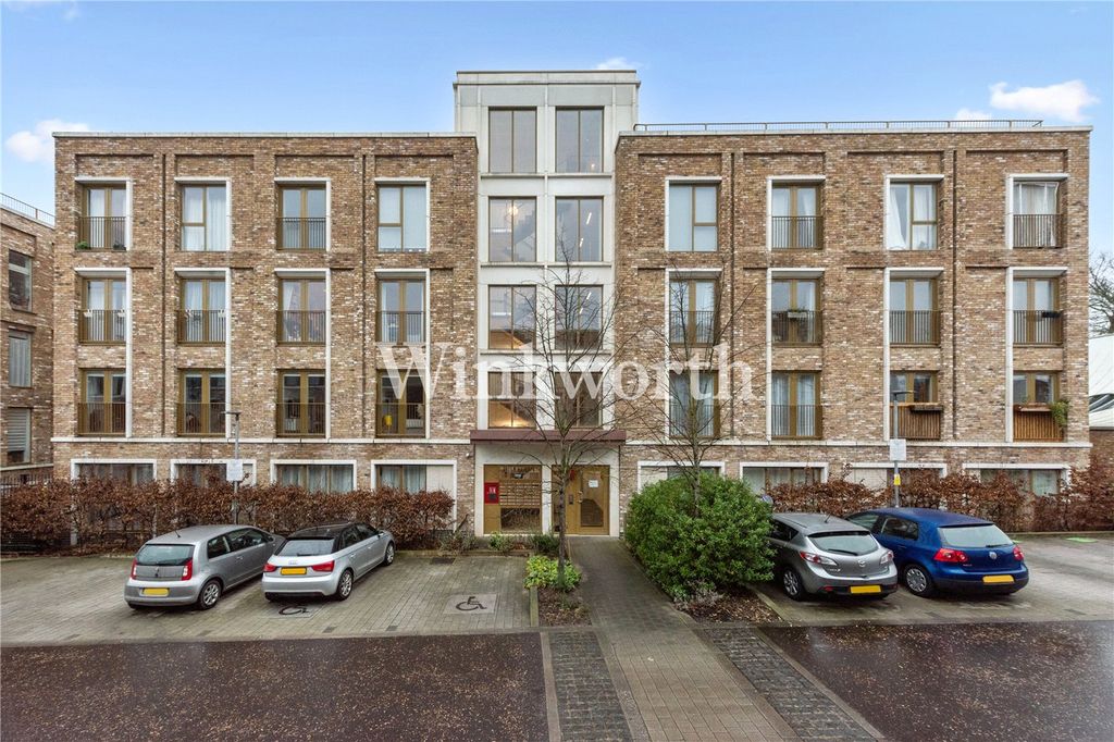 Property photo 1 of 18 Picture No. 15