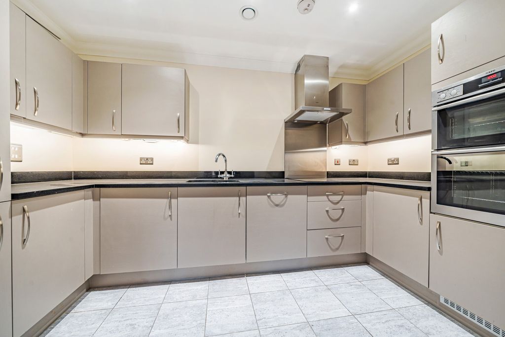 Property photo 2 of 26 Kitchen