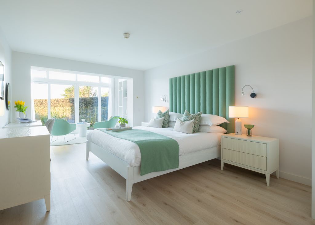 Additional image 8 of 3 bed flat for saleTrebetherick PL27