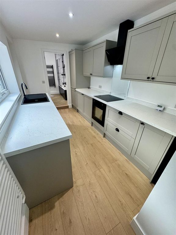 Property photo 3 of 40 Img_7313.Jpeg