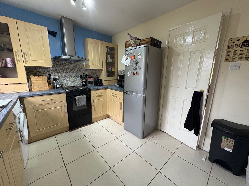 Property photo 2 of 10 Image