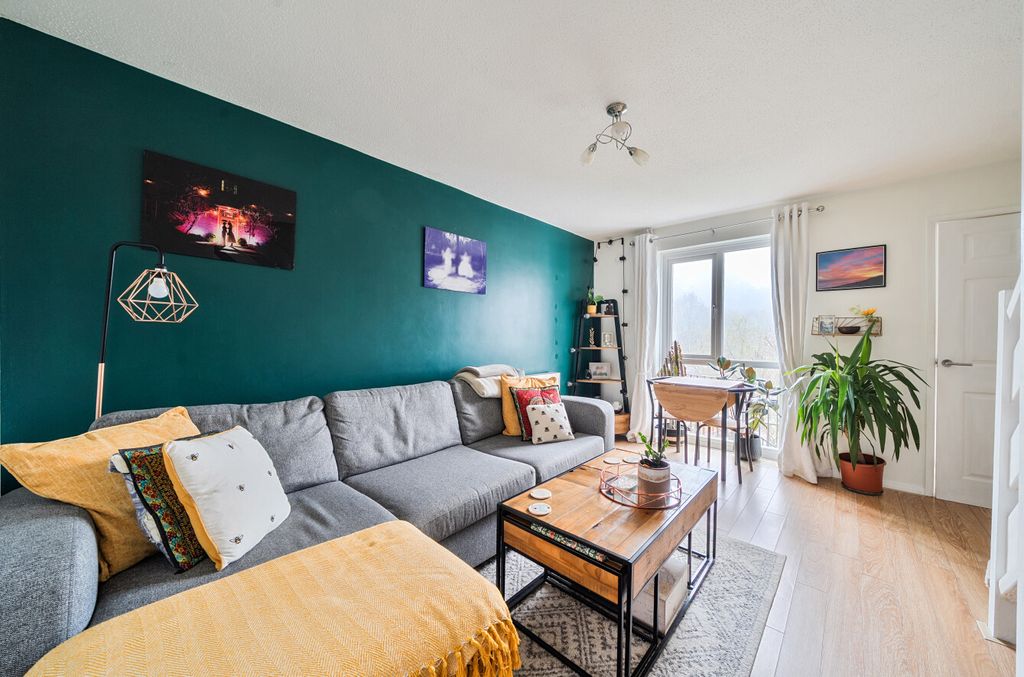 Property photo 2 of 16 2 - Living/Dining Room