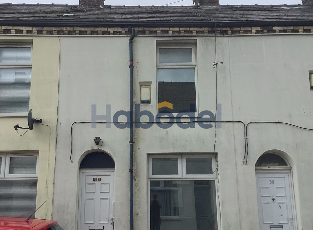 Property photo 1 of 2