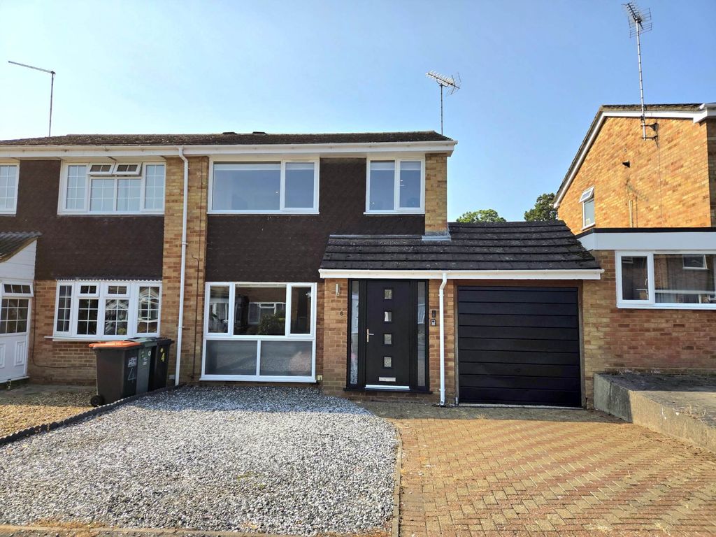 Property photo 1 of 24
