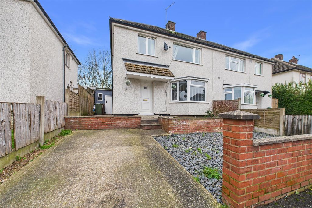 Property photo 1 of 12 Cam04235G0-Pr0129-Still012.Jpg