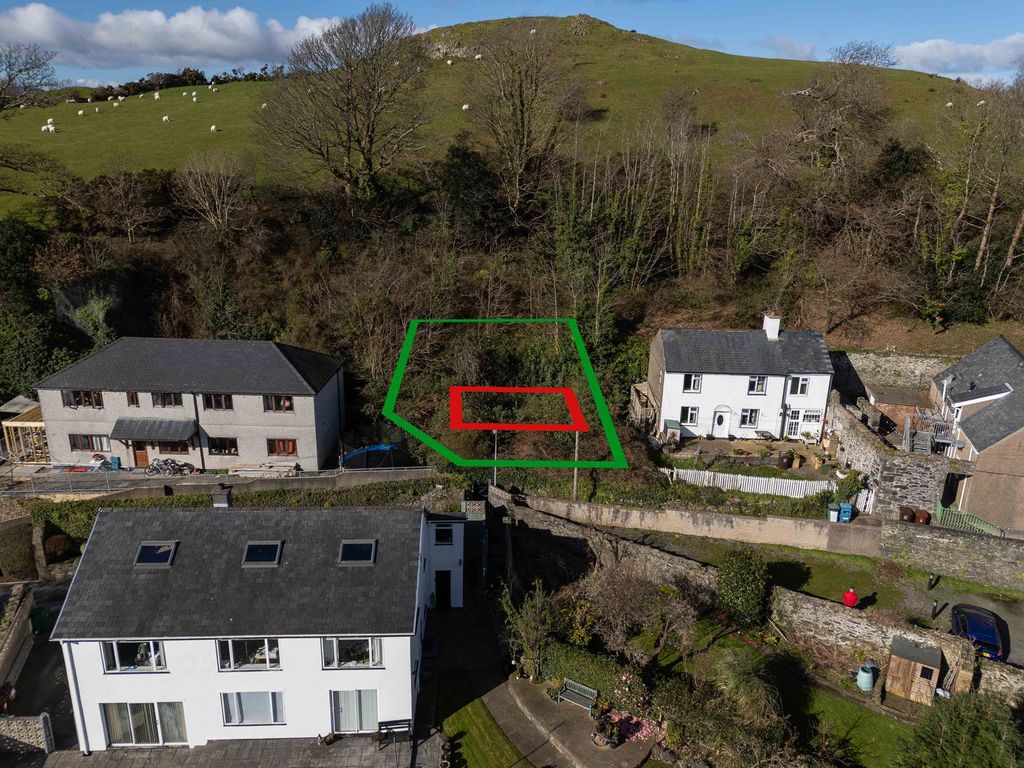 Property photo 1 of 5