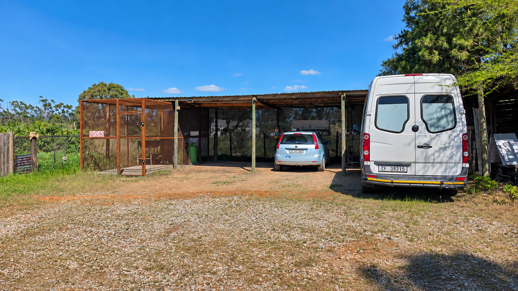 Property photo 3 of 49 Parking Farmstall