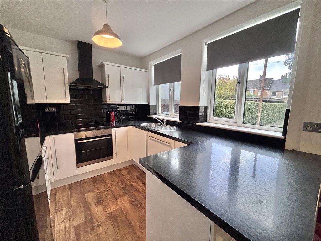 Property photo 2 of 14 Img_9646.Jpg