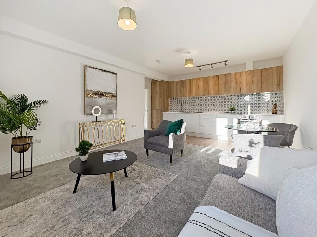 Property photo 2 of 5 Living Area.Jpg