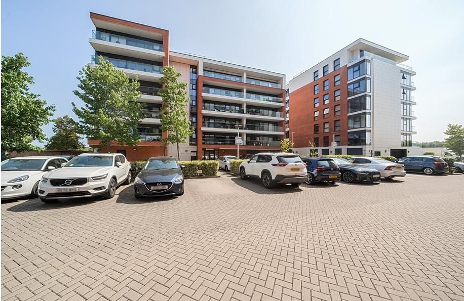 Property photo 1 of 10 External